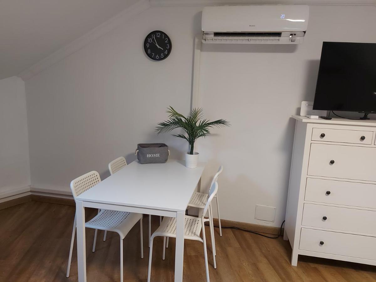 Kedves Apartman Pécs Eksteriør bilde